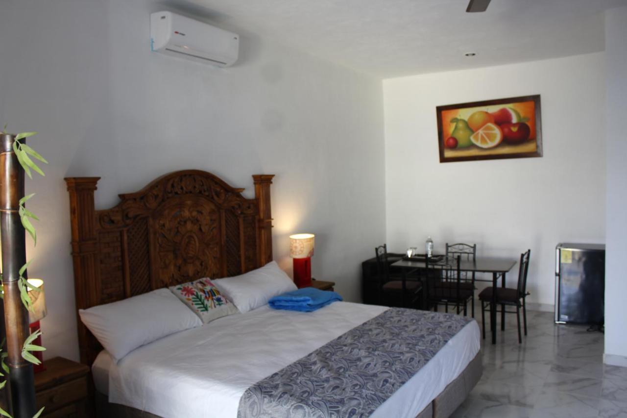 Hotel Casona Margot Valladolid  Extérieur photo