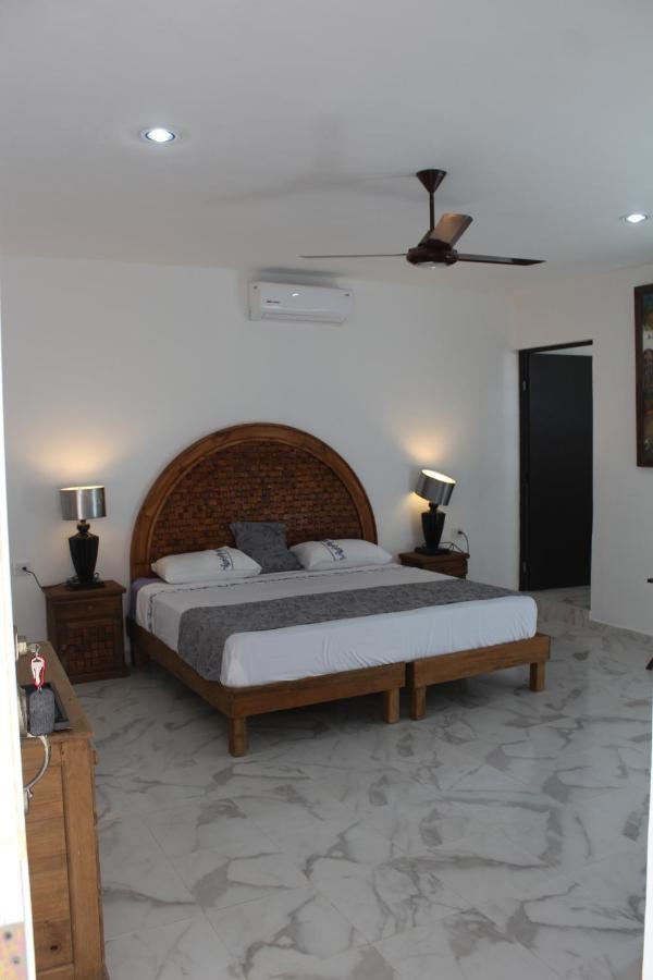 Hotel Casona Margot Valladolid  Extérieur photo