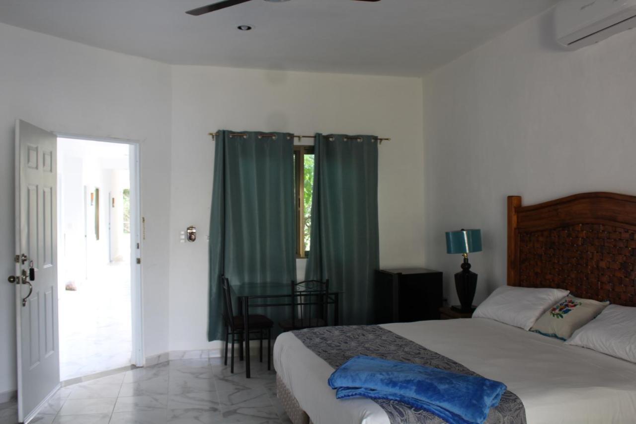 Hotel Casona Margot Valladolid  Extérieur photo
